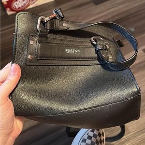 Cross body